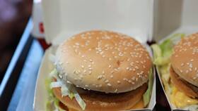 Зарплата в McDonald's для работников 14 лет в Мотиви